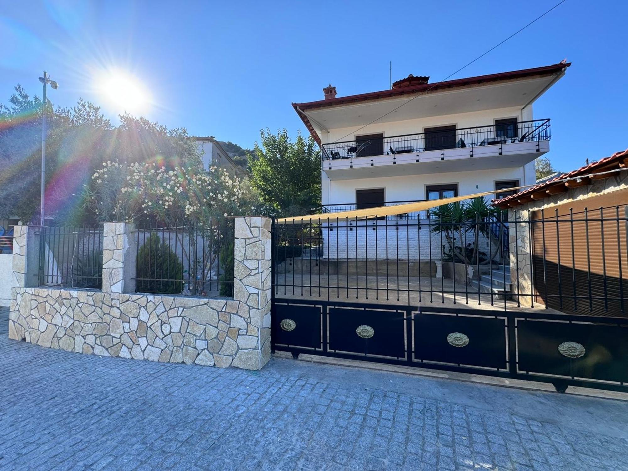 Stone House Under A Rock Kukos Apartment ซีเกีย ภายนอก รูปภาพ